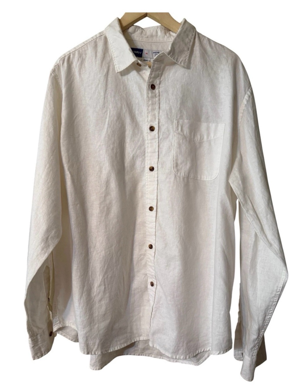 Old Navy white/off white reg fit everyday linen blend shirt